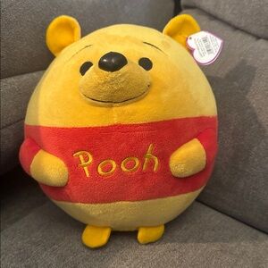 TY Beanie Ballz Winnie The Pooh. Size 9x8"